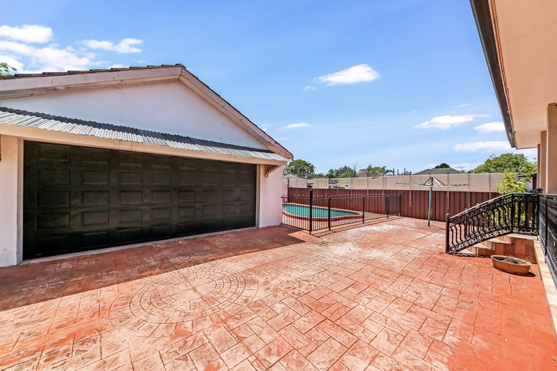 Photo - 2 Wiley Avenue, Greenacre NSW 2190 - Image 8