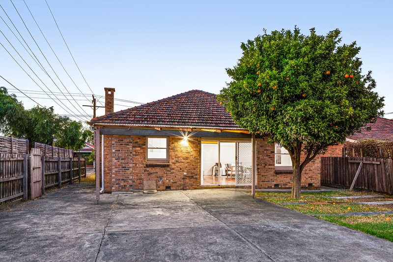 Photo - 2 Williams Road, Coburg North VIC 3058 - Image 12