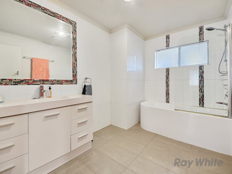 Photo - 2 Wilpie Street, Bracken Ridge QLD 4017 - Image 14