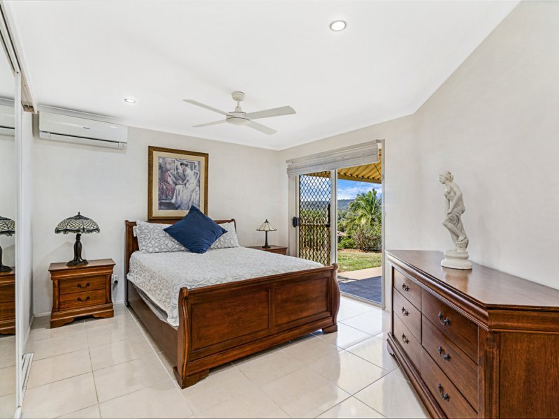 Photo - 2 Winchester Drive, Nerang QLD 4211 - Image 12