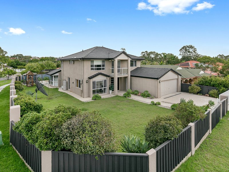 2 Windermere Crescent, Carindale QLD 4152