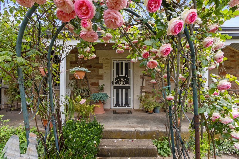 Photo - 2 Windy Hill Road, Riverton SA 5412 - Image 4