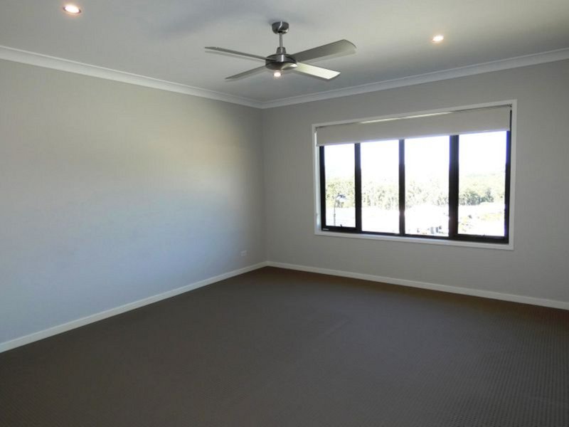 Photo - 2 Wingham Lane, Upper Coomera QLD 4209 - Image 8