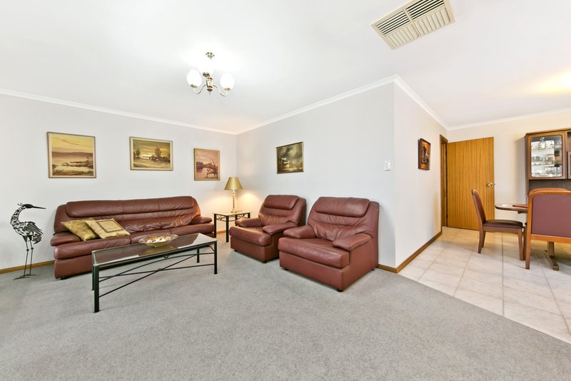 Photo - 2 Wintulich Avenue, Gawler East SA 5118 - Image 3