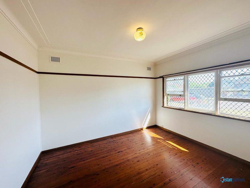 Photo - 2 Wirralee St , South Wentworthville NSW 2145 - Image 5