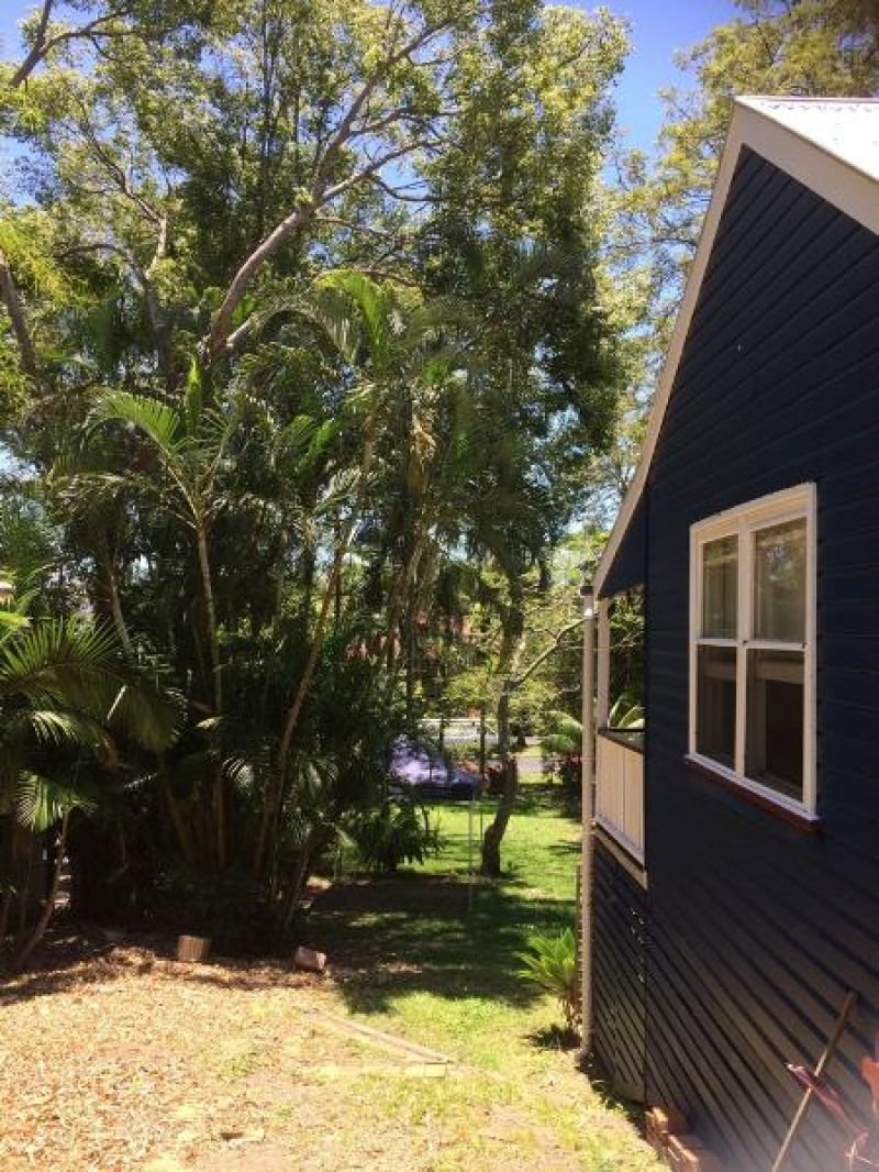 Photo - 2 Wollumbin St , Byron Bay NSW 2481 - Image 7