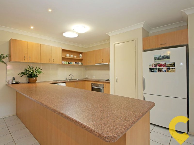 Photo - 2 Woodland Close, Bracken Ridge QLD 4017 - Image 4