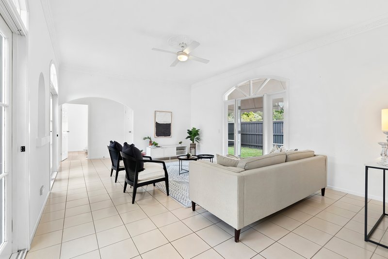 Photo - 2 Woodlot Rise, Tewantin QLD 4565 - Image 13