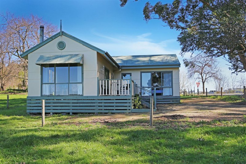 2 Wooreen-Mirboo North Road, Hallston VIC 3953