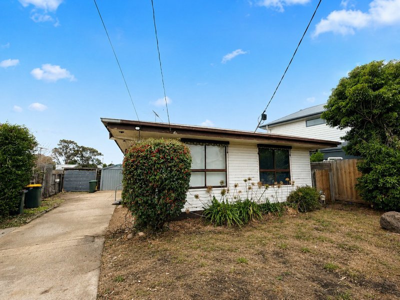 Photo - 2 Wren Street, Norlane VIC 3214 - Image 1
