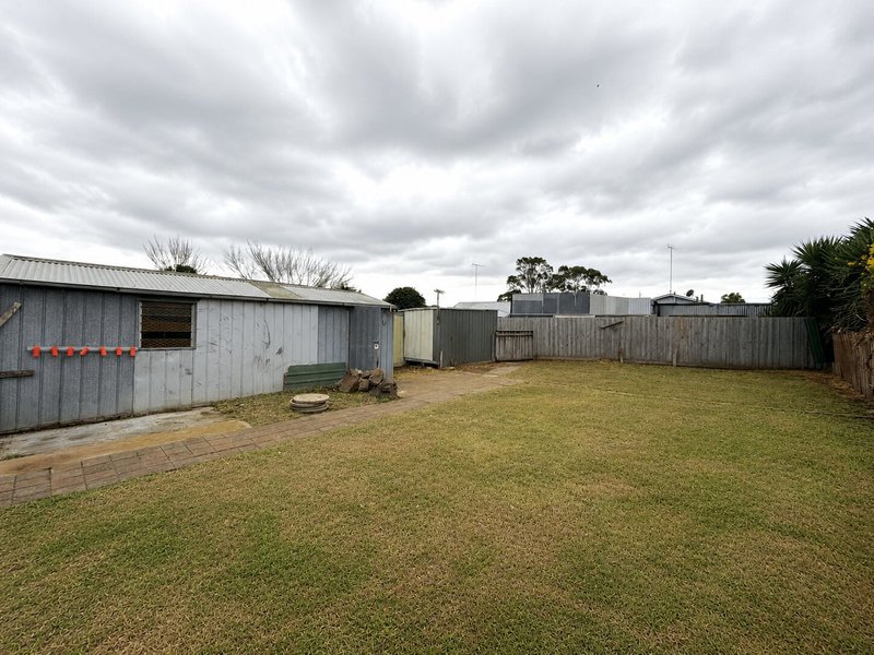 Photo - 2 Wren Street, Norlane VIC 3214 - Image 7