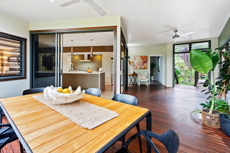 Photo - 2 Yagoi Place, Currumbin Valley QLD 4223 - Image 8