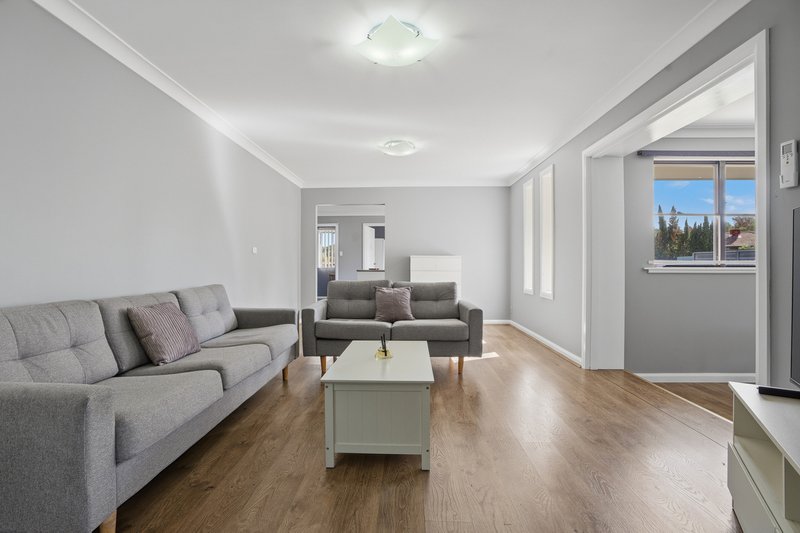 Photo - 2 Yaldara Crescent, Cowra NSW 2794 - Image 2