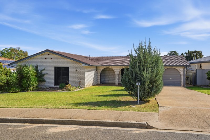 Photo - 2 Yaldara Crescent, Cowra NSW 2794 - Image 15