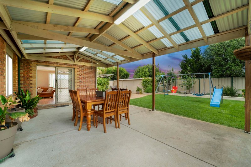 Photo - 2 Yaltara Drive, Wyndham Vale VIC 3024 - Image 2