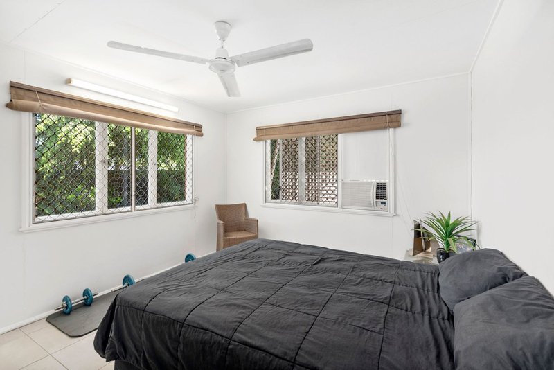 Photo - 2 Yara Street, Bayview Heights QLD 4868 - Image 6