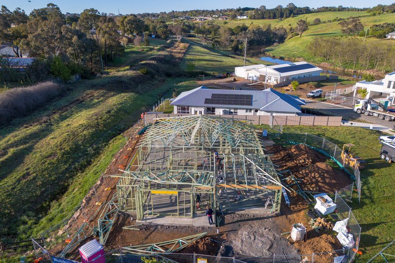 Photo - 2 Yarrah Drive, Yass NSW 2582 - Image 6