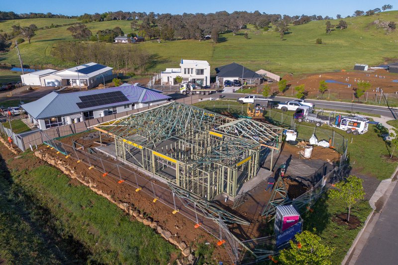 Photo - 2 Yarrah Drive, Yass NSW 2582 - Image 7