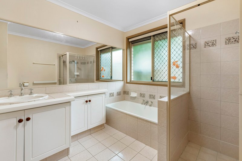 Photo - 2 Yarraville Street, Robina QLD 4226 - Image 8