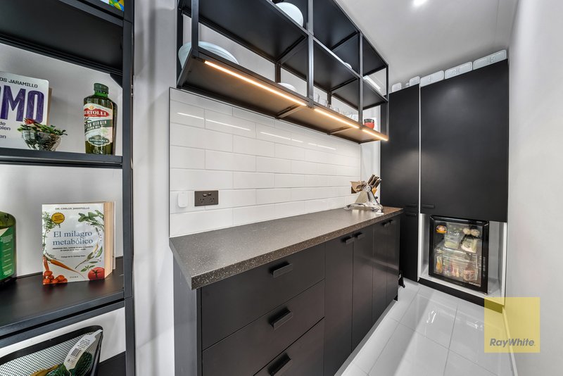 Photo - 2 Yates Avenue, Truganina VIC 3029 - Image 9