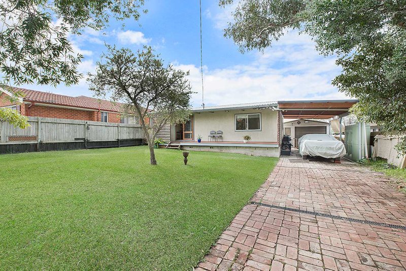 2 Yilleen Street, Gwandalan NSW 2259