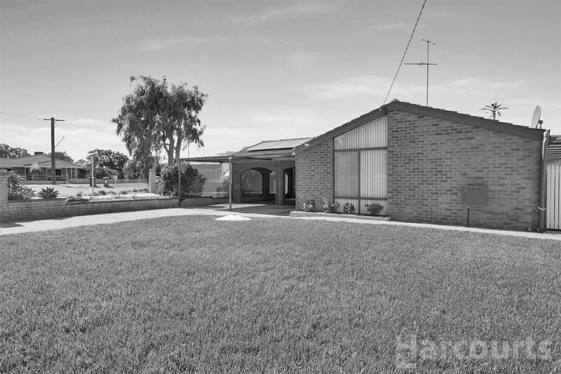 2 Yukon Close, Greenfields WA 6210