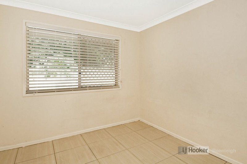 Photo - 2 Zac Street, Marsden QLD 4132 - Image 9