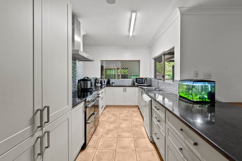 Photo - 2 Zebrina Street, Redlynch QLD 4870 - Image 3