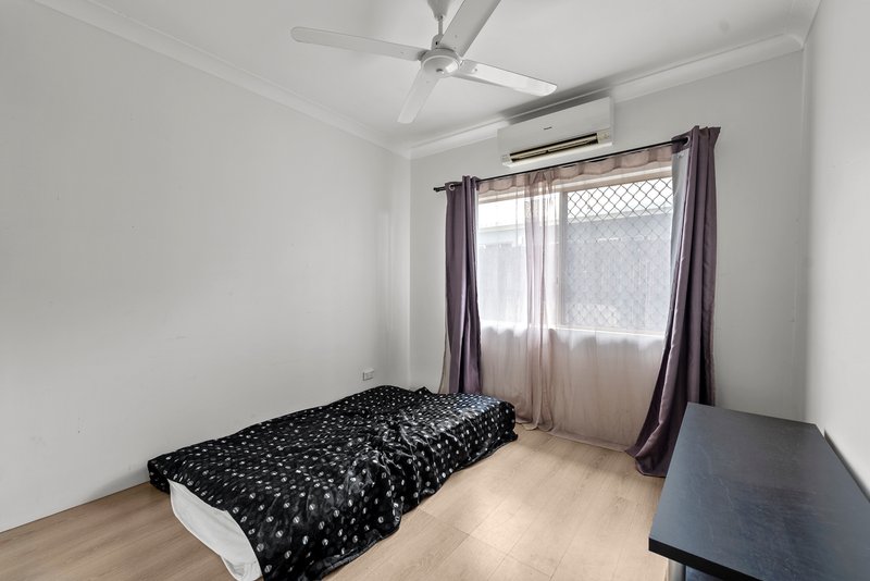 Photo - 2 Zebrina Street, Redlynch QLD 4870 - Image 12