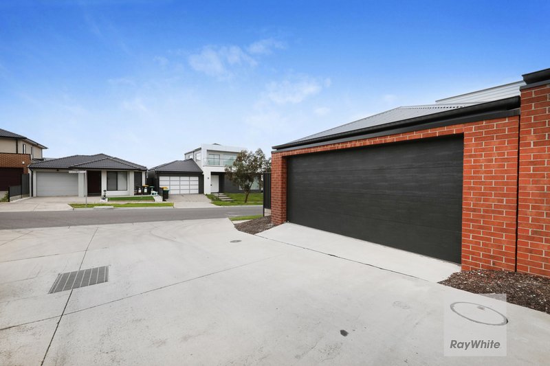 Photo - 2 Zenith Walk, Greenvale VIC 3059 - Image 20