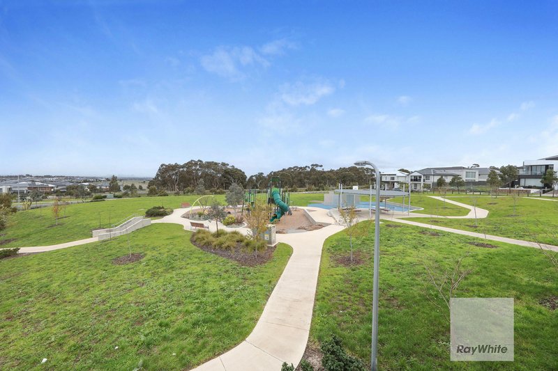 Photo - 2 Zenith Walk, Greenvale VIC 3059 - Image 21