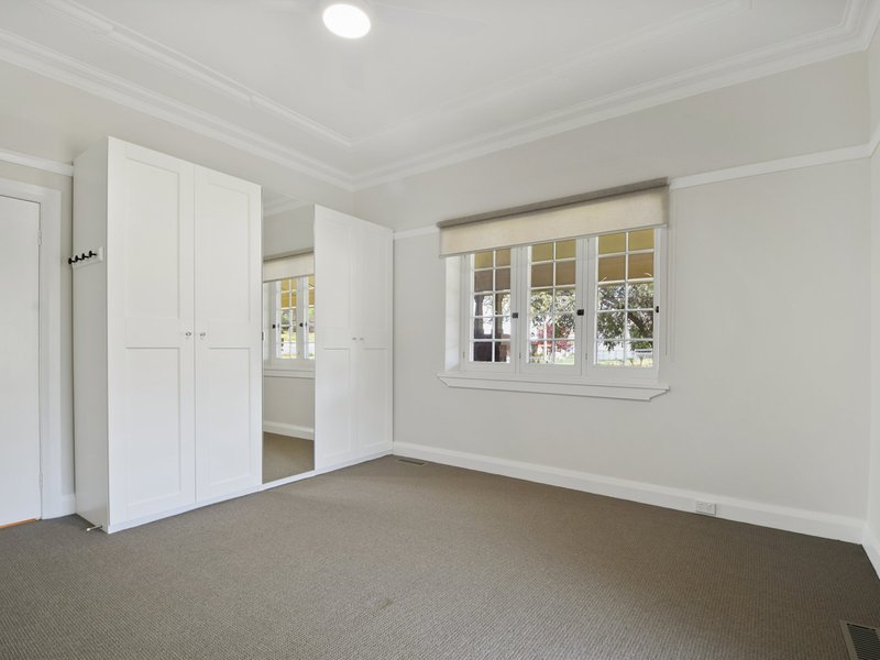 Photo - 2 Zouch Street, Young NSW 2594 - Image 20