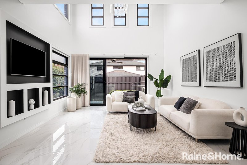 Photo - 20 & 20a Chadwick Drive (Gables) , Box Hill NSW 2765 - Image 2