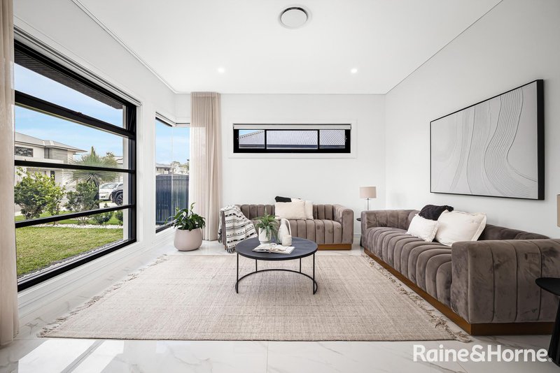 Photo - 20 & 20a Chadwick Drive (Gables) , Box Hill NSW 2765 - Image 3