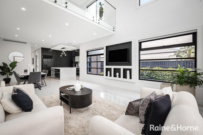 Photo - 20 & 20a Chadwick Drive (Gables) , Box Hill NSW 2765 - Image 8