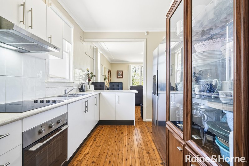 Photo - 20 & 20a Collins Street, St Marys NSW 2760 - Image 4