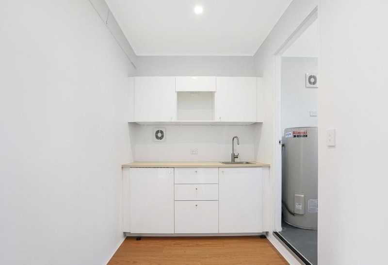 Photo - 20 & 20a Restlea Avenue, Charmhaven NSW 2263 - Image 9