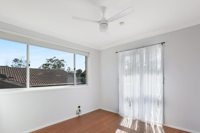 Photo - 20 & 20a Restlea Avenue, Charmhaven NSW 2263 - Image 11