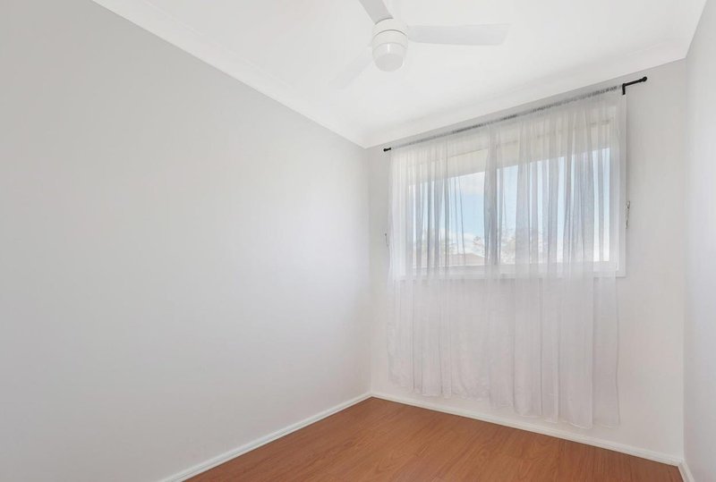 Photo - 20 & 20a Restlea Avenue, Charmhaven NSW 2263 - Image 12