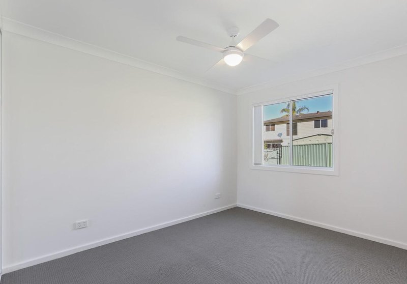 Photo - 20 & 20a Restlea Avenue, Charmhaven NSW 2263 - Image 17