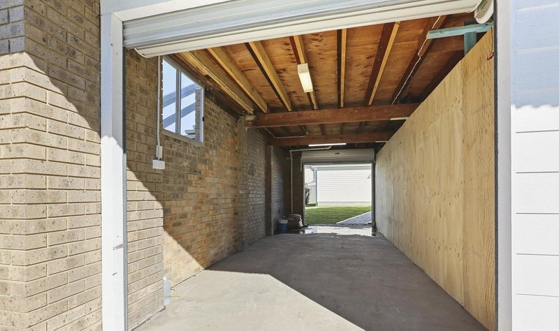 Photo - 20 & 20a Restlea Avenue, Charmhaven NSW 2263 - Image 20