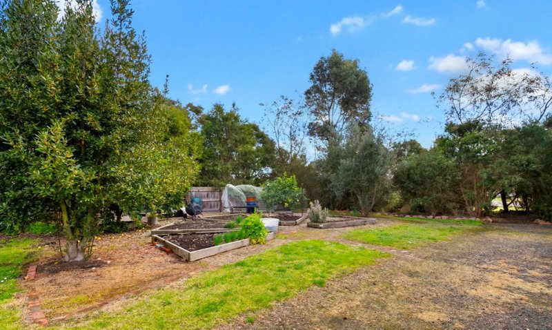 Photo - 20-24 Mapleson Drive, Traralgon VIC 3844 - Image 18