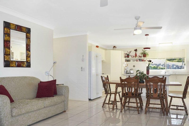 Photo - 20-28 Merton Close, Kooralbyn QLD 4285 - Image 11