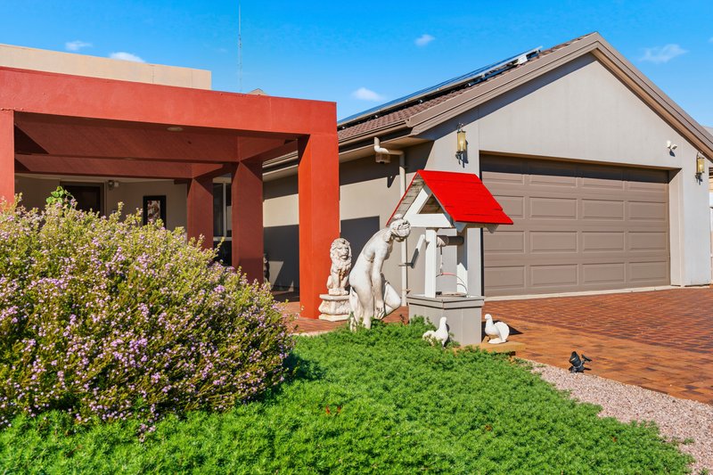 Photo - 20 Abbott Drive, Kadina SA 5554 - Image 2