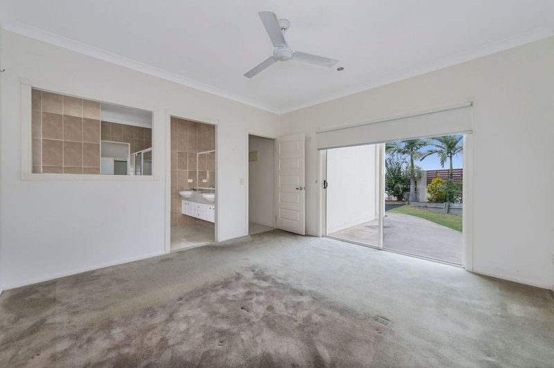 Photo - 20 Abercrombie Crescent, Upper Coomera QLD 4209 - Image 8