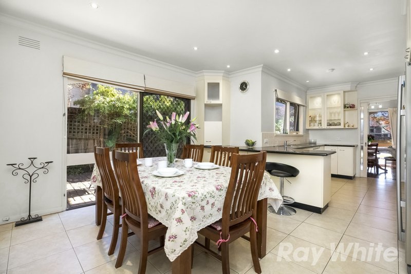 Photo - 20 Ajax Drive, Wheelers Hill VIC 3150 - Image 4