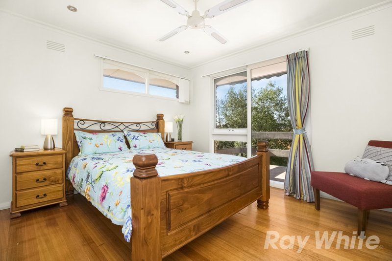 Photo - 20 Ajax Drive, Wheelers Hill VIC 3150 - Image 7