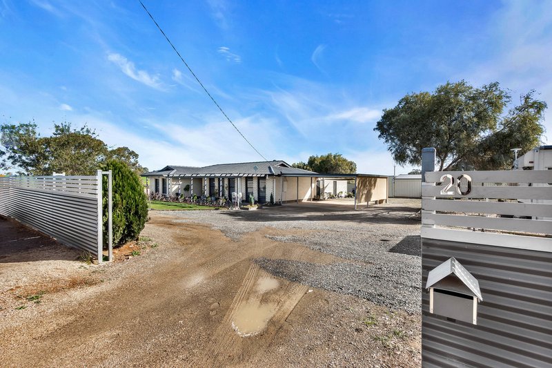 Photo - 20 Albert Street, Hamley Bridge SA 5401 - Image 1