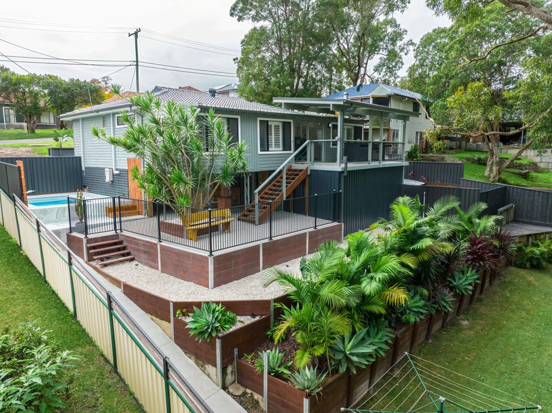 Photo - 20 Albert Street, Tingira Heights NSW 2290 - Image 3