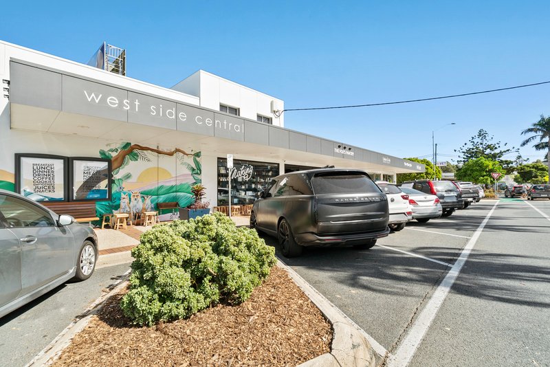 Photo - 20 Alinjarra Drive, Tugun QLD 4224 - Image 21